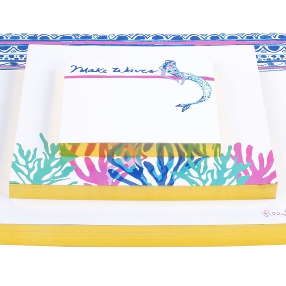 Lilly Pulitzer Notepad Set of 3 Mermaids Cove Pads - Picture 2 of 6